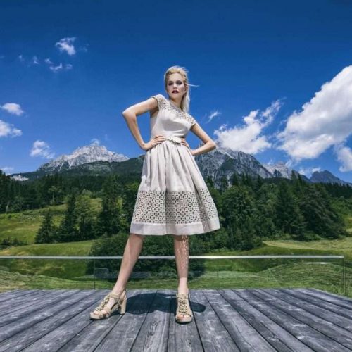 Leinenkleid Giulia von Juli von CS